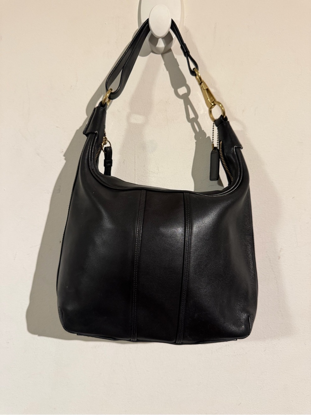 Coach Black Leather Shoulder Bag - Timeless Everyday Carry